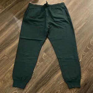 H&M hunter green sweatpants NWT